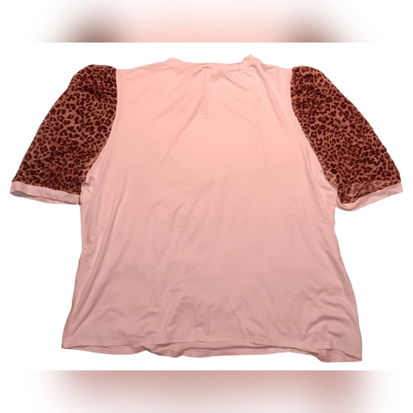 2/$35 White T, Sheer Leopard Puff Short Sleeves, Sequins Leopard Lip Design, 2X - Picture 5 of 6